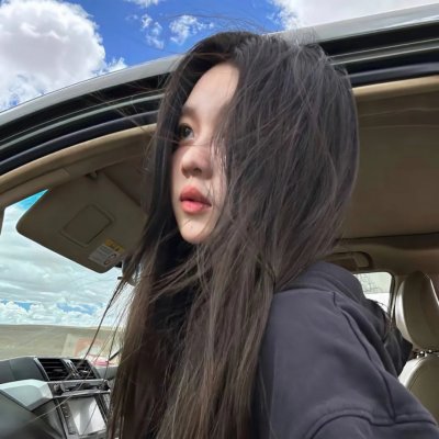 等爱的女神